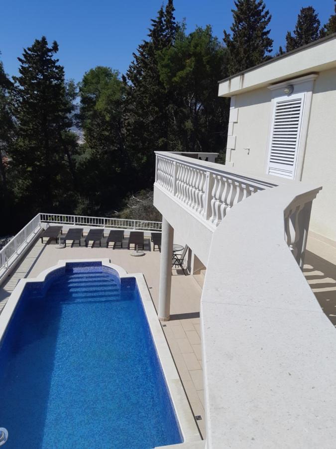 Villa Lizzi Trogir Buitenkant foto