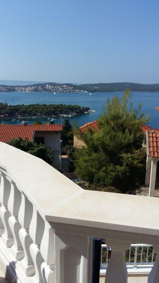 Villa Lizzi Trogir Buitenkant foto