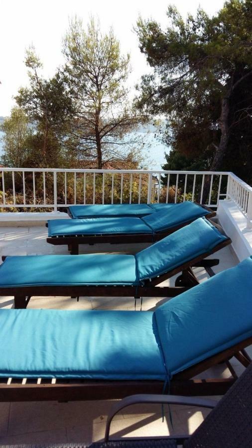 Villa Lizzi Trogir Buitenkant foto