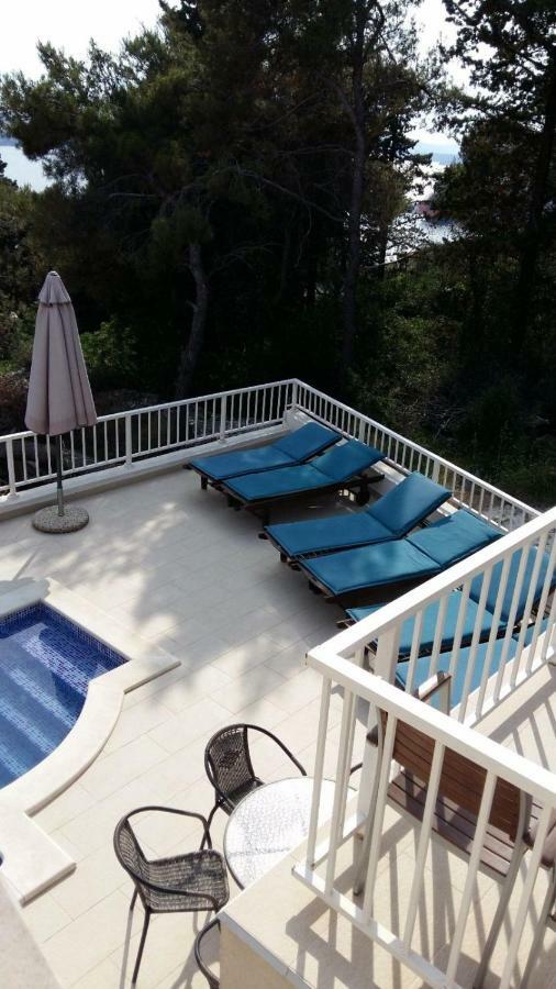 Villa Lizzi Trogir Buitenkant foto