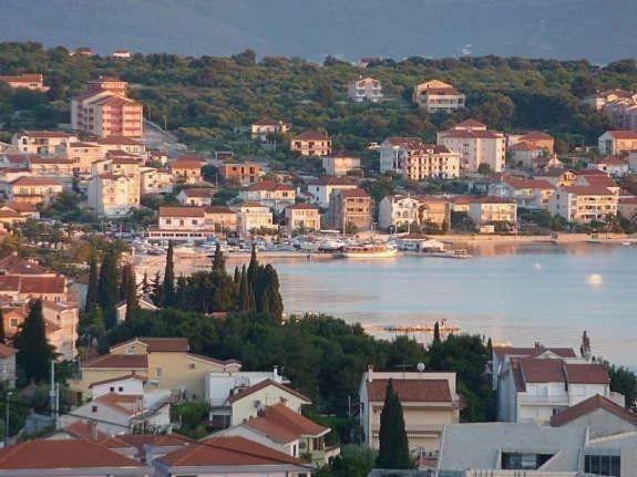 Villa Lizzi Trogir Buitenkant foto